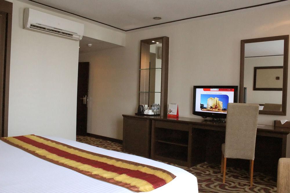 Swiss-Belinn Baloi Batam Nagoya Exteriér fotografie