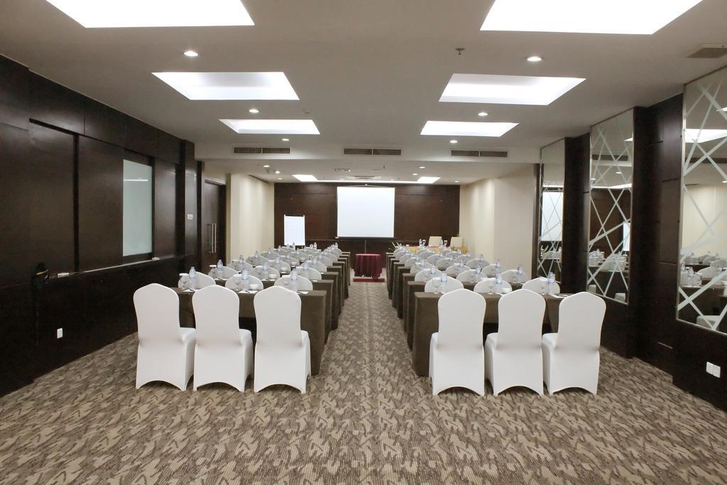 Swiss-Belinn Baloi Batam Nagoya Exteriér fotografie